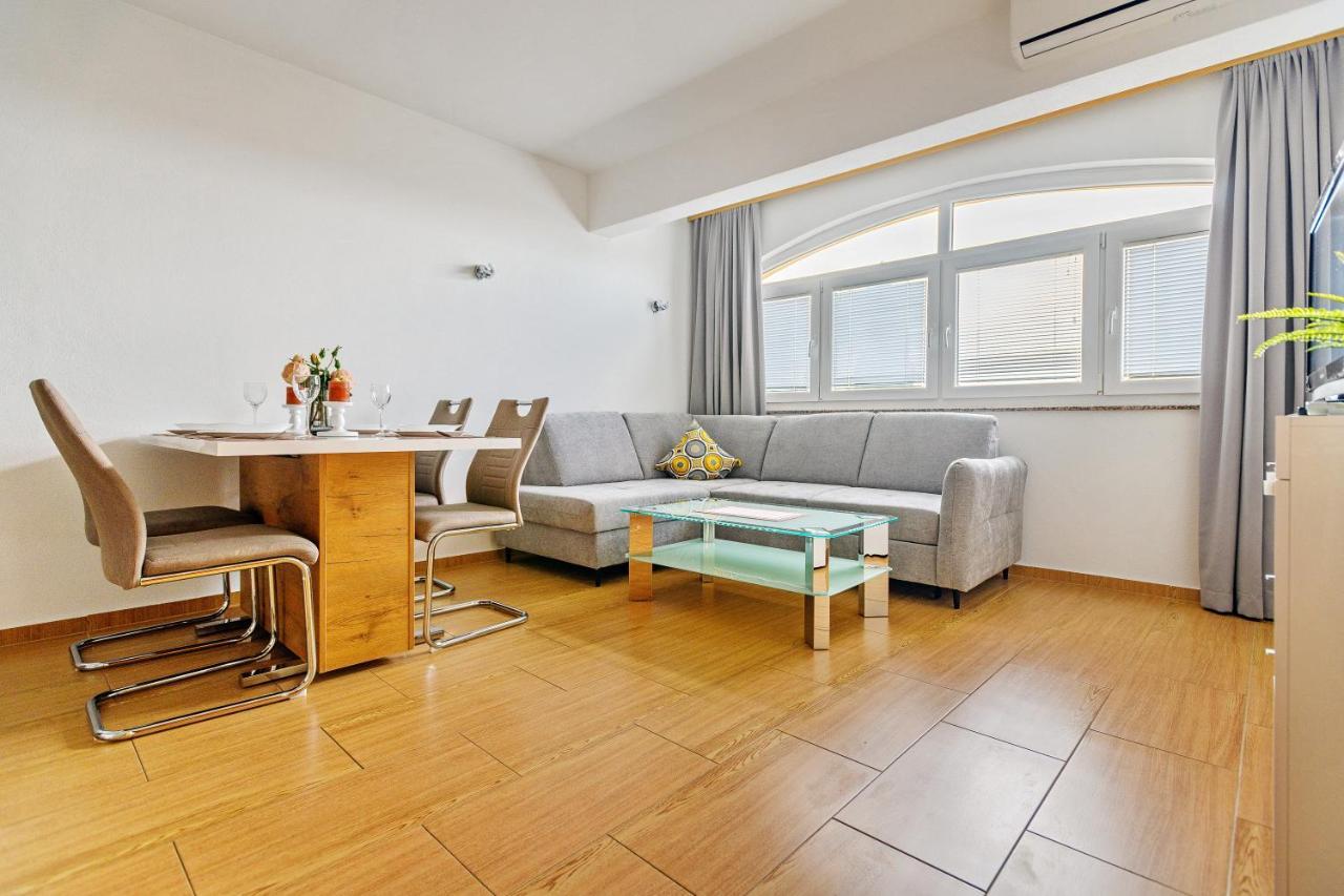 Comfort Apartments In Peaceful Area Zadar - With Garden Экстерьер фото