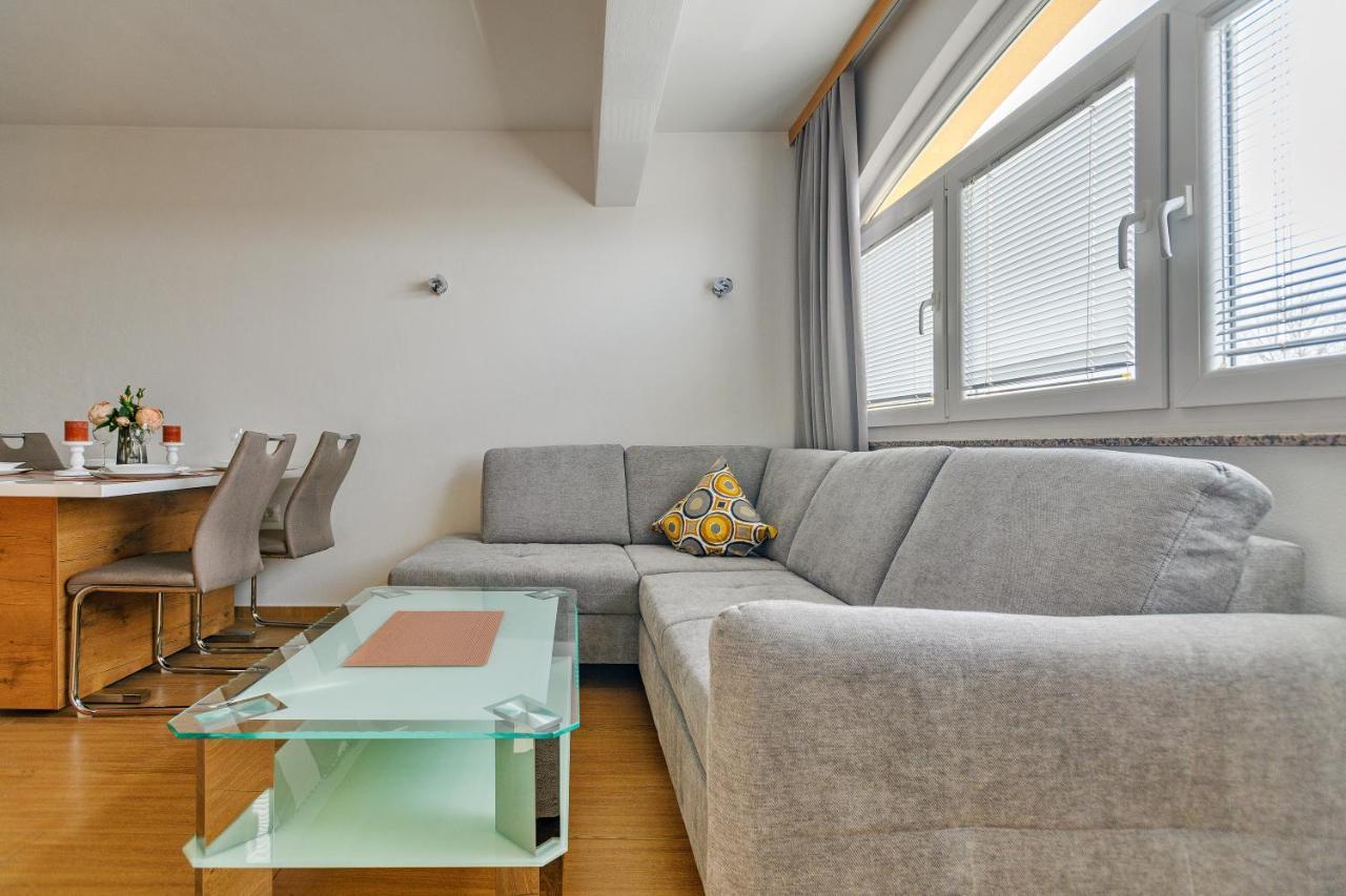 Comfort Apartments In Peaceful Area Zadar - With Garden Экстерьер фото