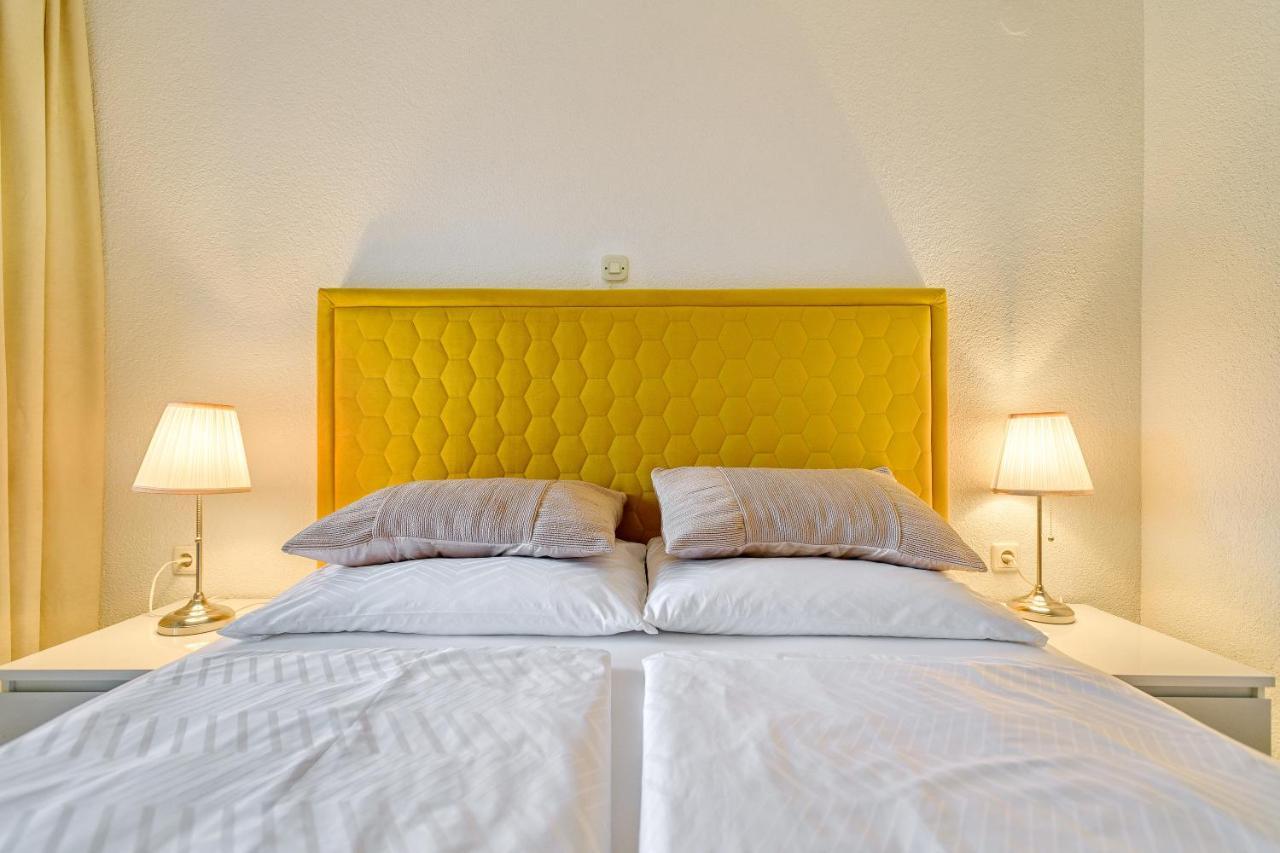 Comfort Apartments In Peaceful Area Zadar - With Garden Экстерьер фото
