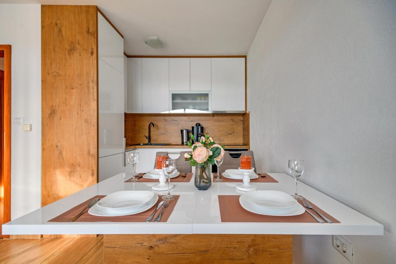 Comfort Apartments In Peaceful Area Zadar - With Garden Экстерьер фото