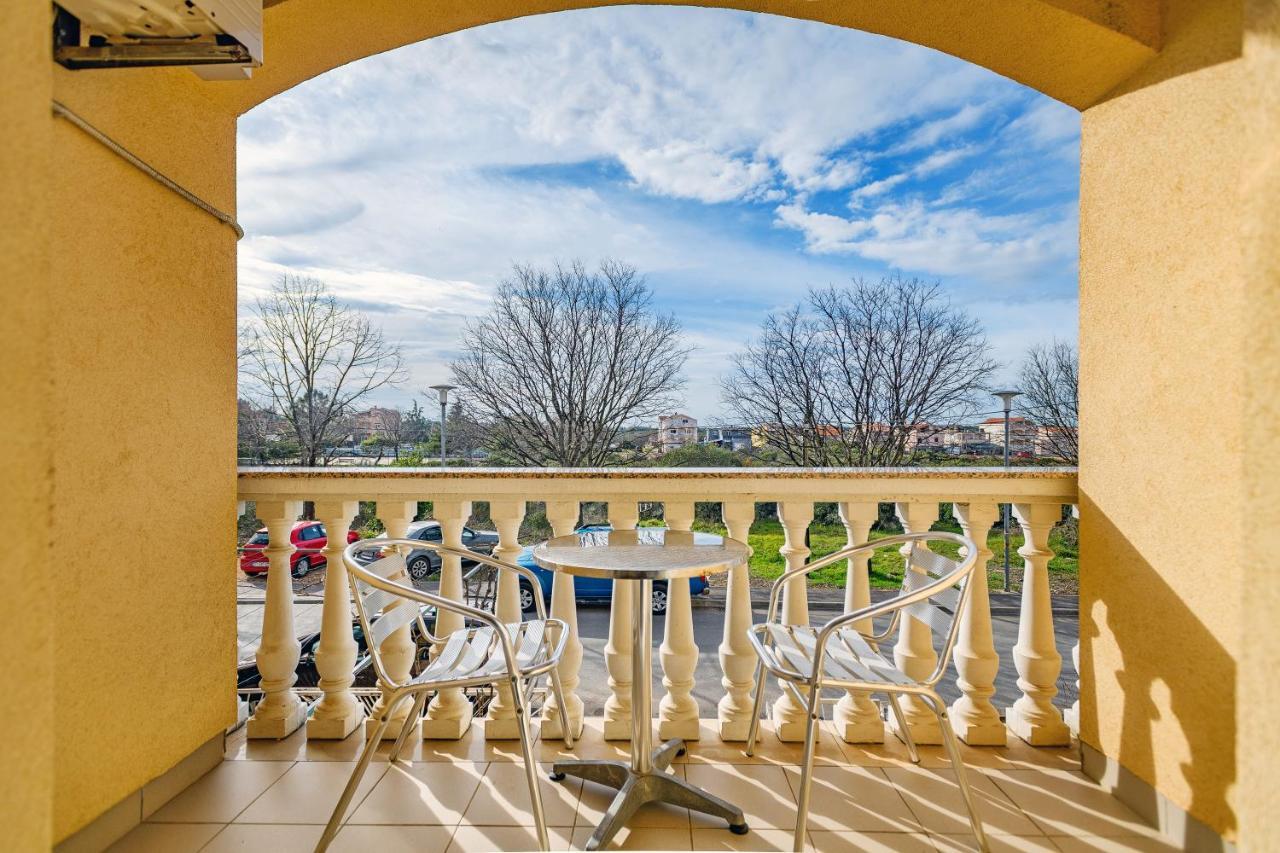 Comfort Apartments In Peaceful Area Zadar - With Garden Экстерьер фото