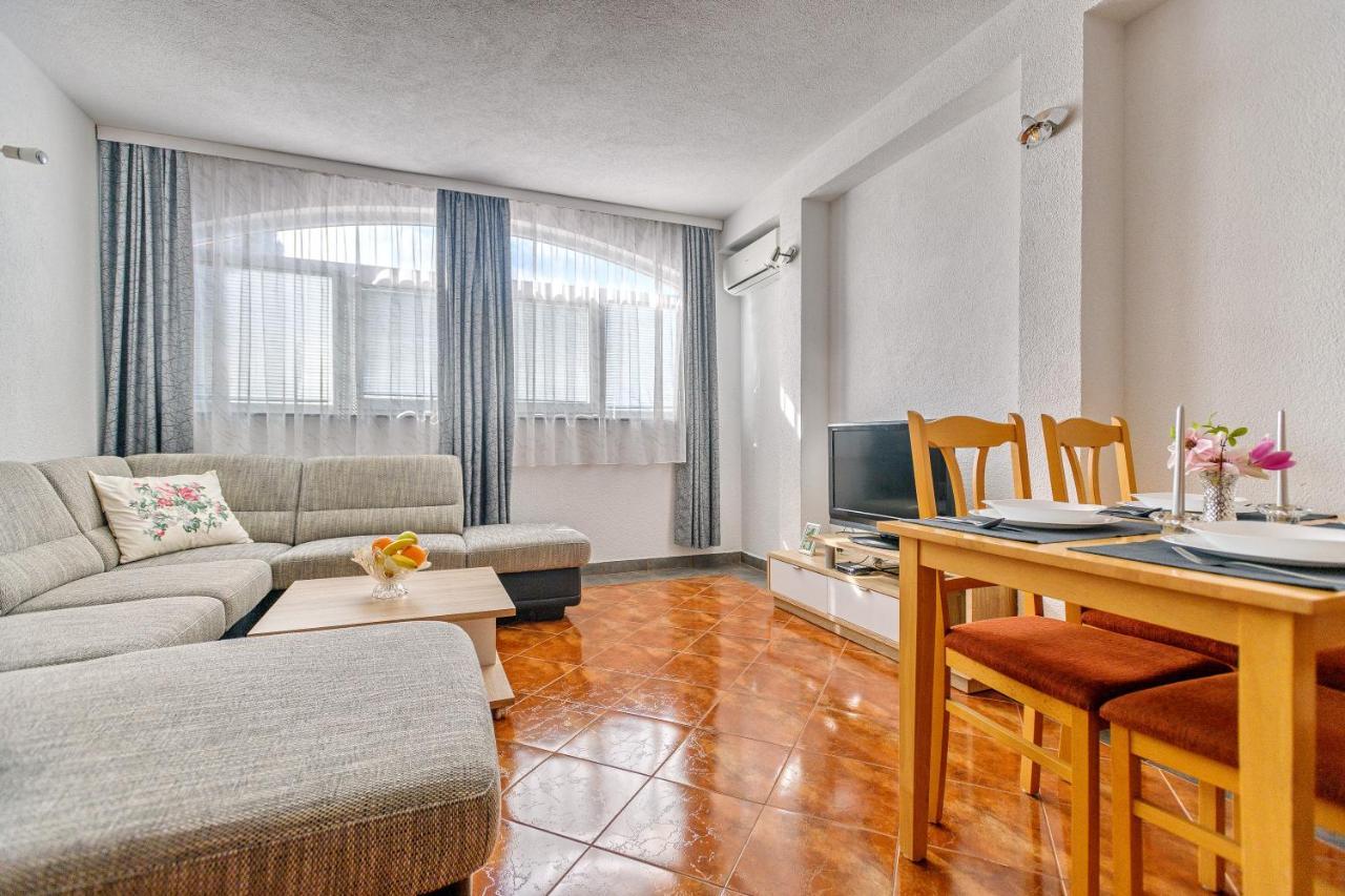 Comfort Apartments In Peaceful Area Zadar - With Garden Экстерьер фото