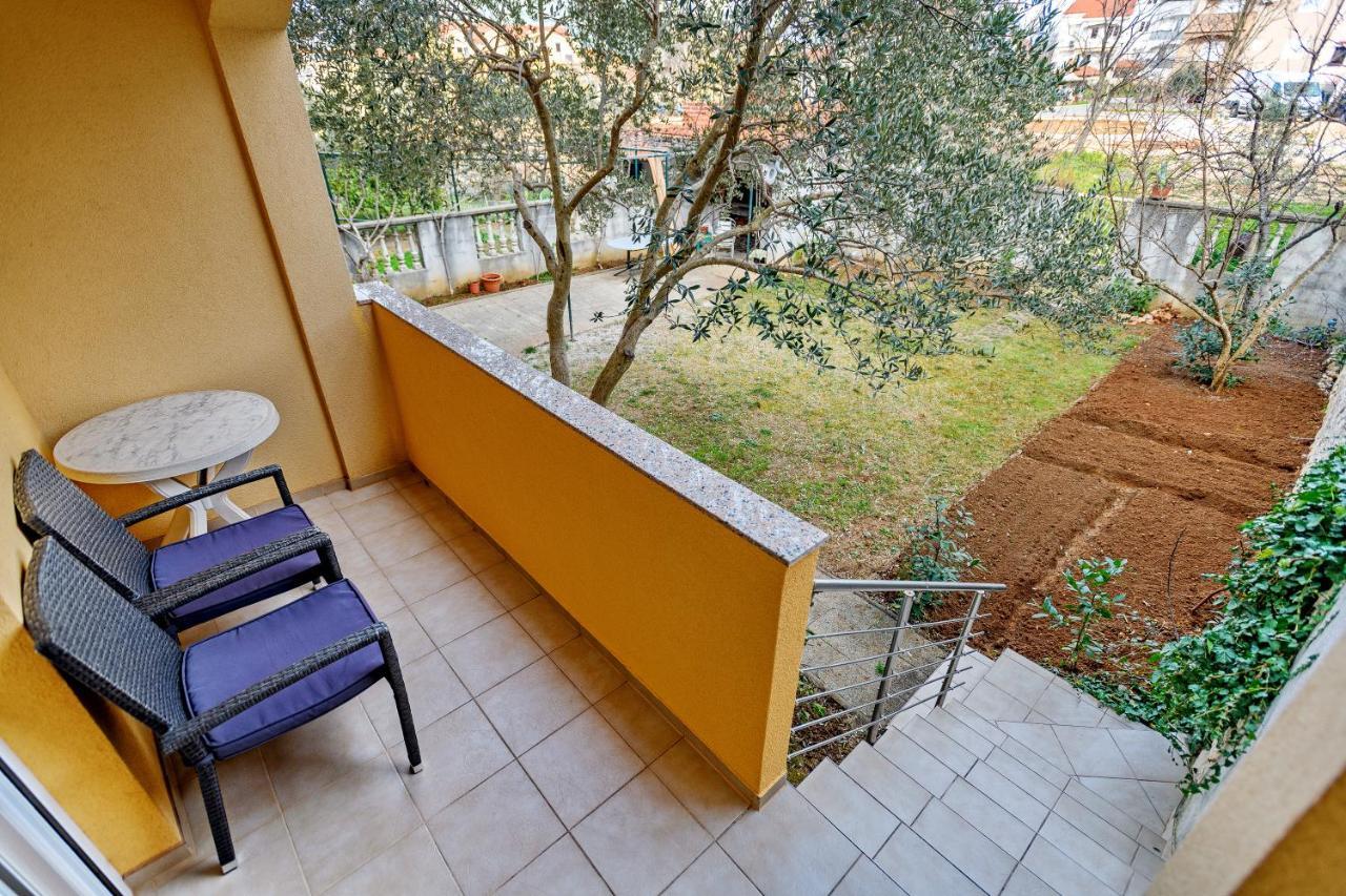 Comfort Apartments In Peaceful Area Zadar - With Garden Экстерьер фото