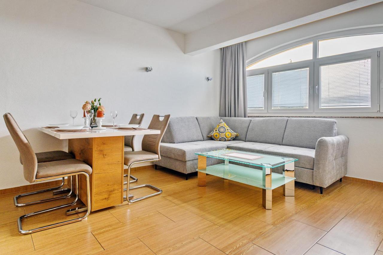 Comfort Apartments In Peaceful Area Zadar - With Garden Экстерьер фото
